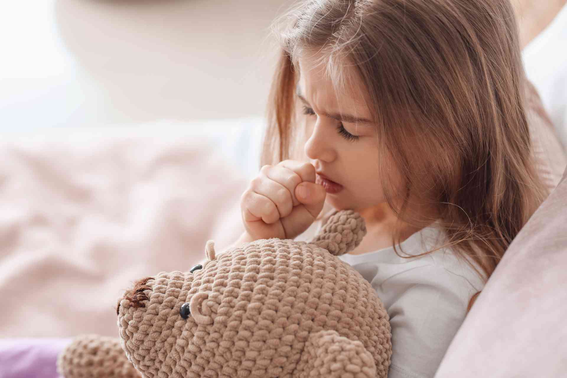 Tosse cronica nei bambini: sotto accusa il microbiota delle vie respiratorie 