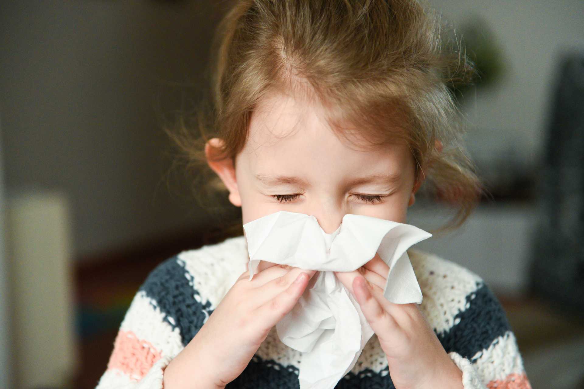 Tosse e raffreddore nei bambini: la durata dell’infezione dipende dal microbiota nasale? 